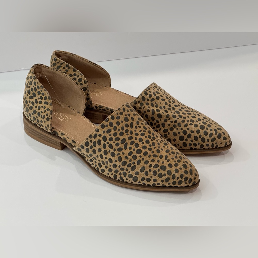 Catherine Malandrino Spotted Leopard Print Flats Size 9 NWOB
